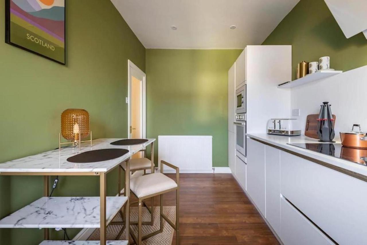 Arbroath Luxury Apartment In Mcm Style エクステリア 写真