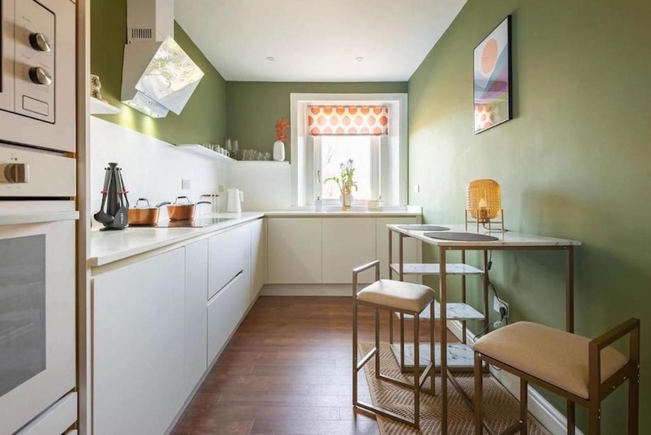 Arbroath Luxury Apartment In Mcm Style エクステリア 写真